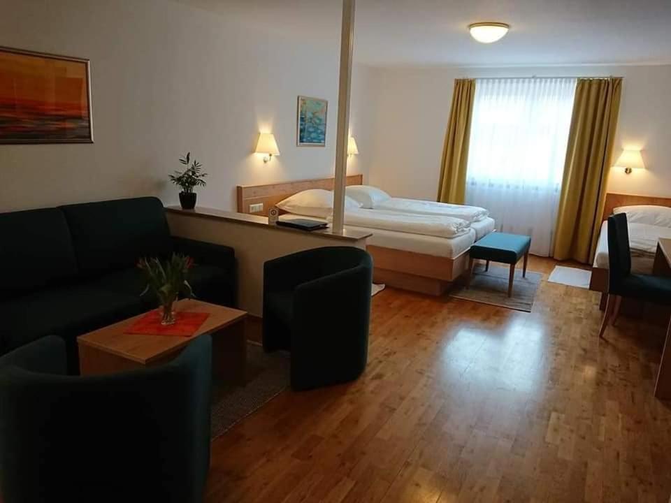 Hotel Wuerttemberger Hof Garni Rottenburg am Neckar Ngoại thất bức ảnh